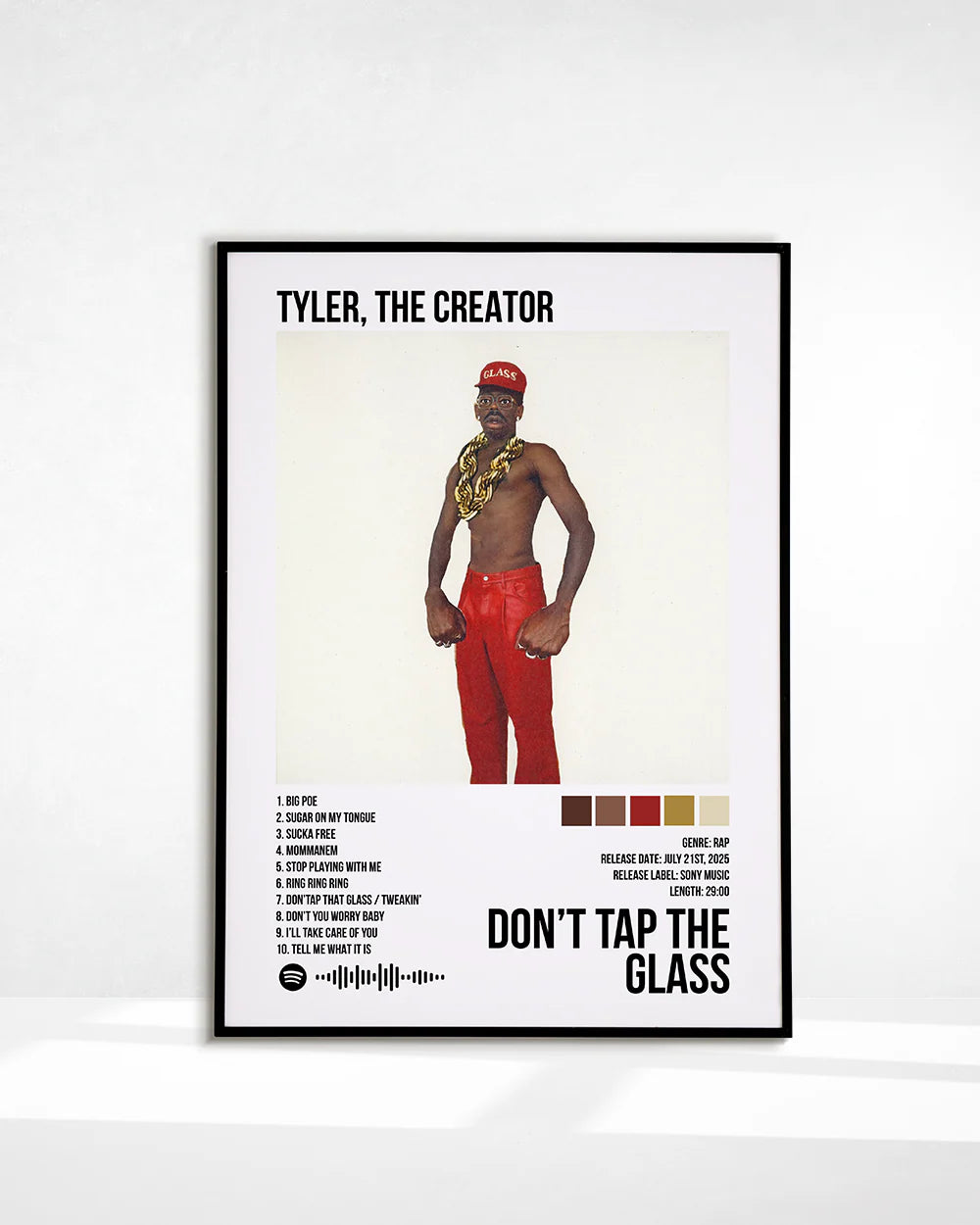 DON'T TAP THE GLASS